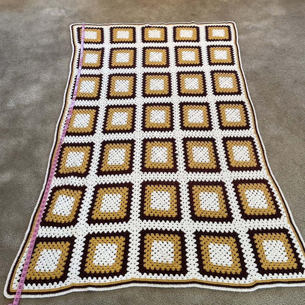 handmade‎ granny square afghan 81.5 X54